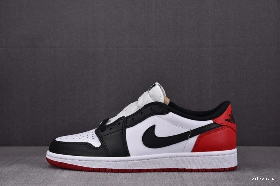 Cheap EP Jordan Low (GS) 553560-116 1 Toe 553560-116 Black 0109